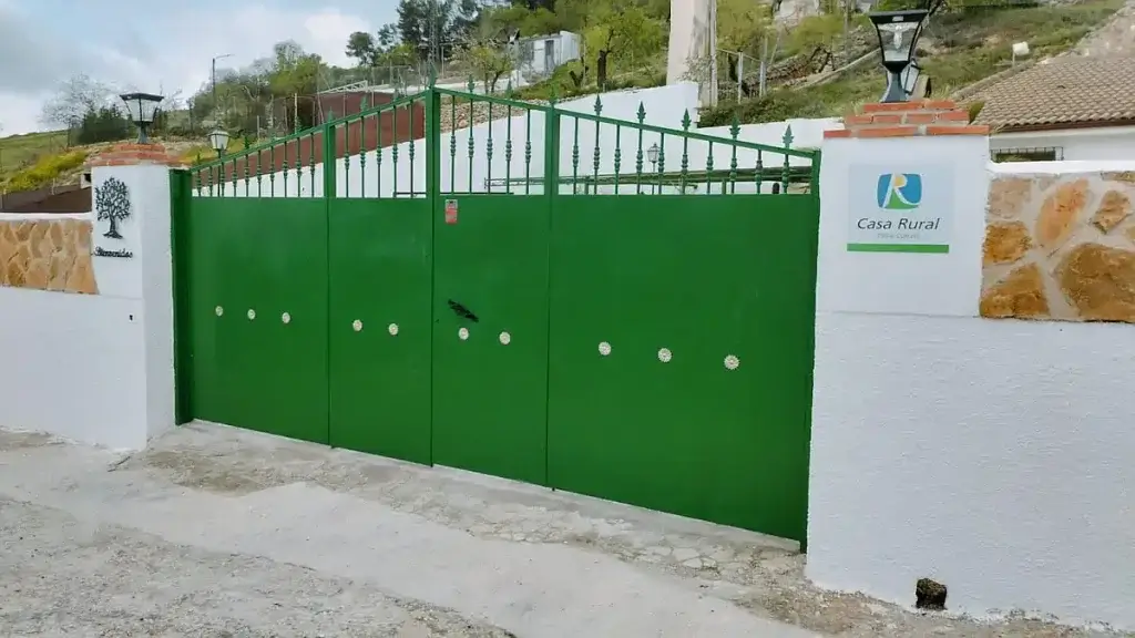 puerta-entrada-casacueva-elolivo